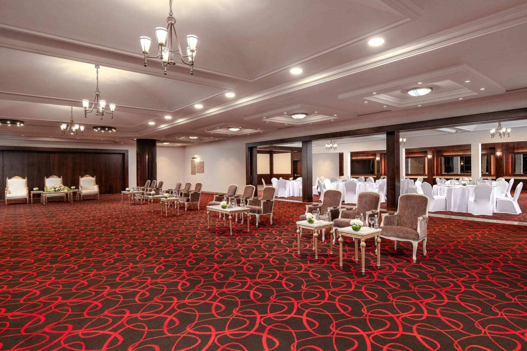 カールトン アル モアイベッド ホテル ダンマーム エクステリア 写真 The ballroom at the hotel