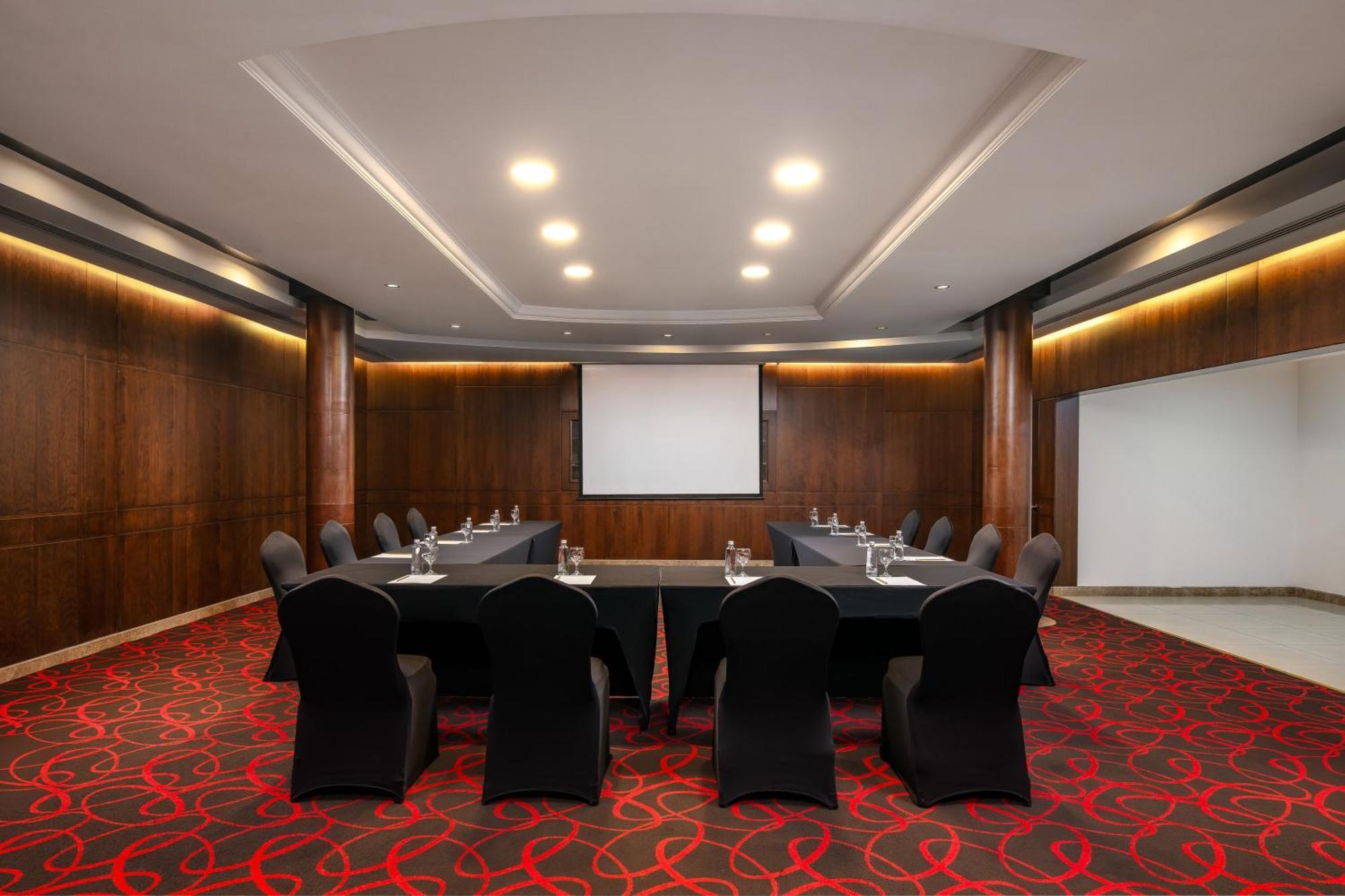 カールトン アル モアイベッド ホテル ダンマーム エクステリア 写真 Meeting room